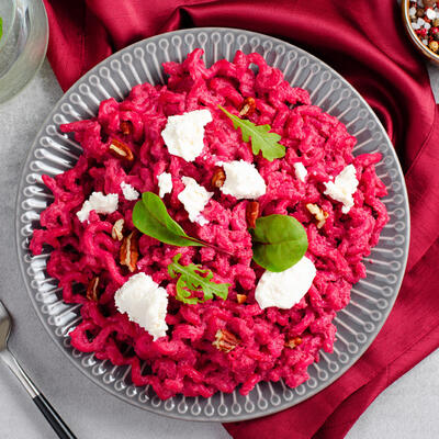BARBI TESTENINA: Servirajte je na belom tanjiru da bi ova predivna pink boja došla do izražaja