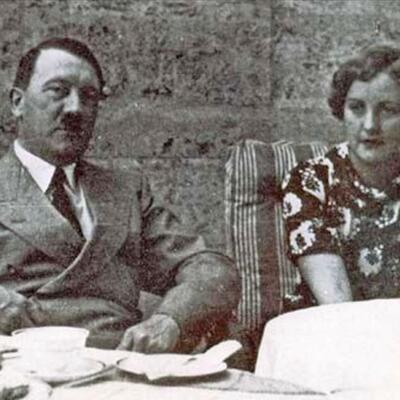 Hitler se od malih nogu suočavao sa maltretiranjem komšija zbog roditelja: Evo zašto ih se stideo i krio svoje poreklo