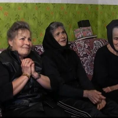 NIKADA SE NISU UDAVALE, NEMAJU LIČNU KARTU: 5 sestara iz Bosne zovu virdžine, zbog čudne stvari ceo život nose crninu