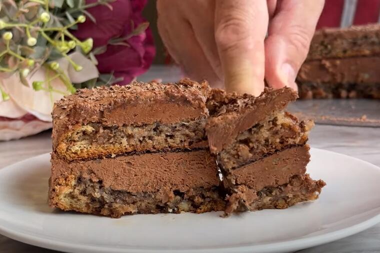 Recept za starinsku tortu od oraha i čokolade: Ovako su naše bake pravile svečani desert