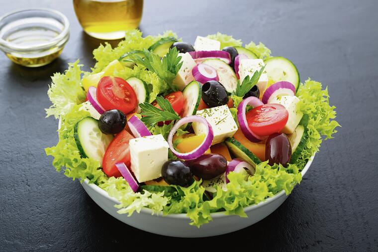 Grčka salata: Nema ukusnije salate od ove, a evo i originalnog recepta