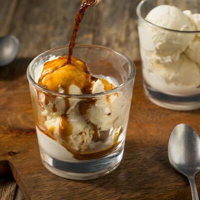 Slatki napitak koji će vas razbuditi i rashladiti: Najbolji recept za domaći afogato, italijansku kafu sa sladoledom