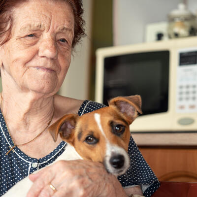 Ušteđevinu ostavljam psima, deca su me za srce ujela: Život sam im dala, sad kad su stabilni, odbacili su me kao otirač