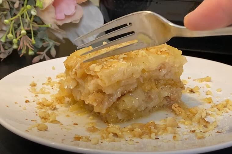 Sočna pita sa jabukama od gotovih kora: Pravi se lako, ukusnija je od baklave