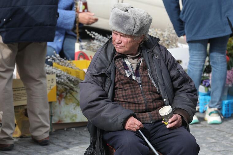 Nišlijka oca smestila u starački dom, pa dobila pismo: Kćeri moja, od 3 kile sam te dizao, a sad kad je meni najteže...